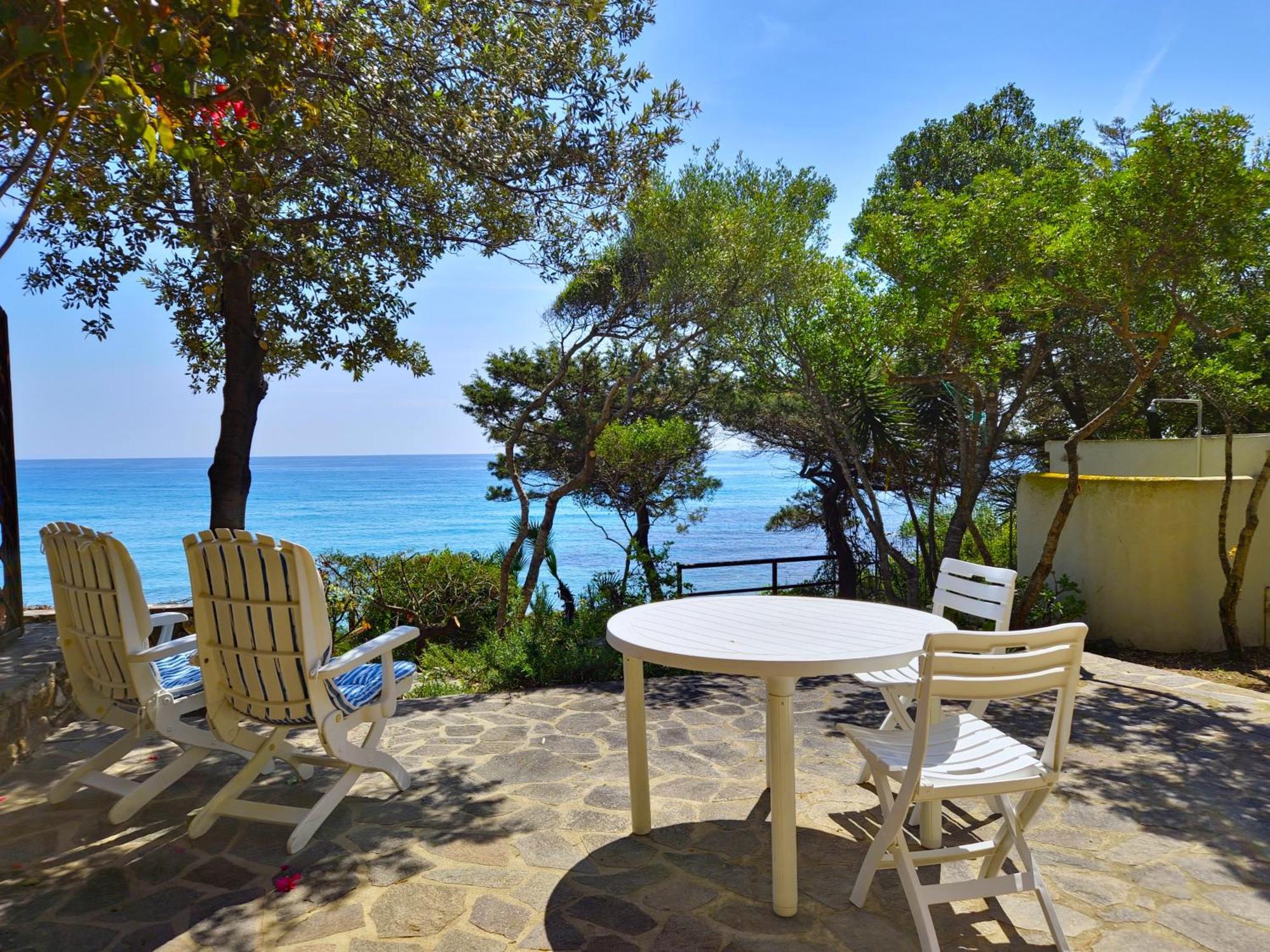 Villa Papiyon - Accesso Privato Alla Spiaggia Cala Liberotto Exterior photo