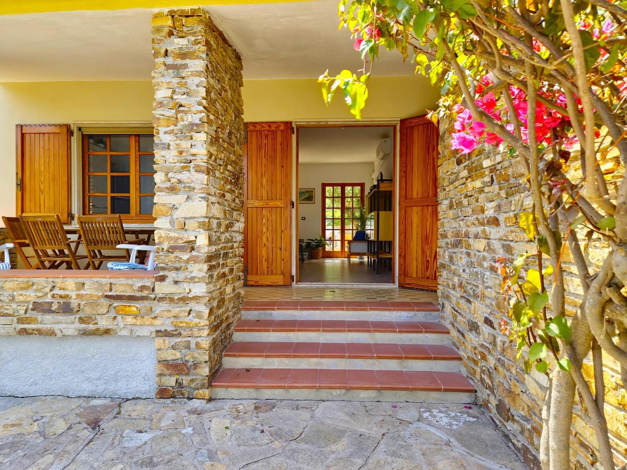 Villa Papiyon - Accesso Privato Alla Spiaggia Cala Liberotto Exterior photo